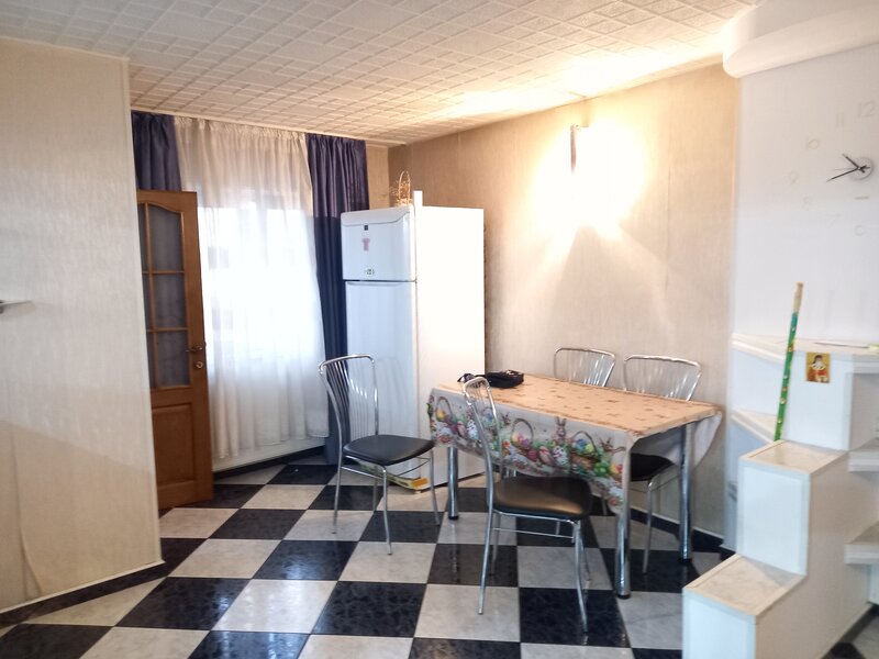 Magurele, Marasesti, inchiriere apartament 4 camere, mobilat si utilat