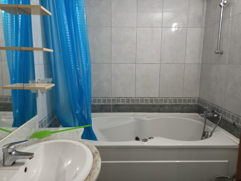 Magurele, Marasesti, inchiriere apartament 4 camere, mobilat si utilat